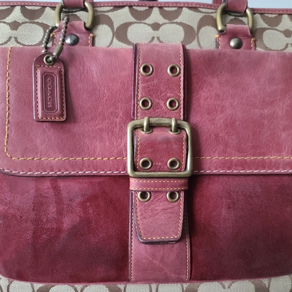Coach Vintage Special Edition Signature Suede & Leather Handbag #7066 - Picture 3 of 15